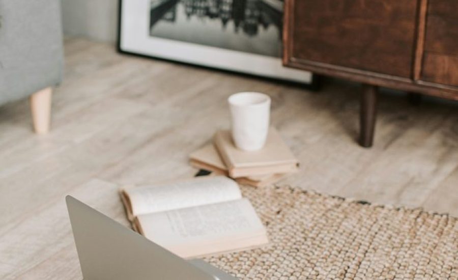 pexels-vlada-karpovich-4050325